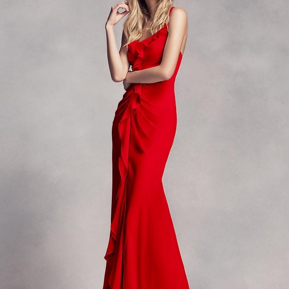 RUCHED LONG BRIDESMAID DRESS WITH RUFFLES